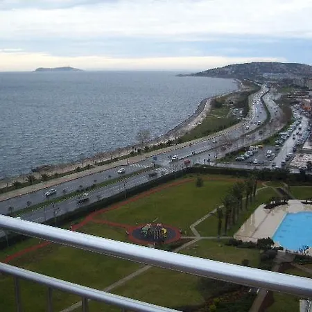 Dragos Sahil Apartment *